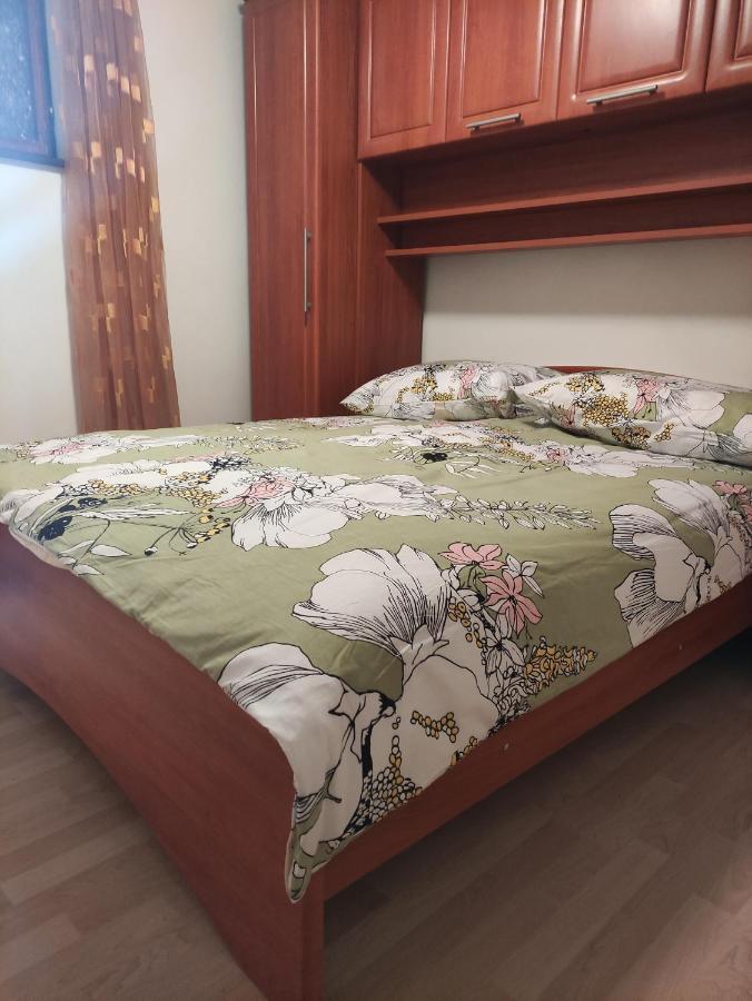 Apartment Valenta ポレッチ エクステリア 写真