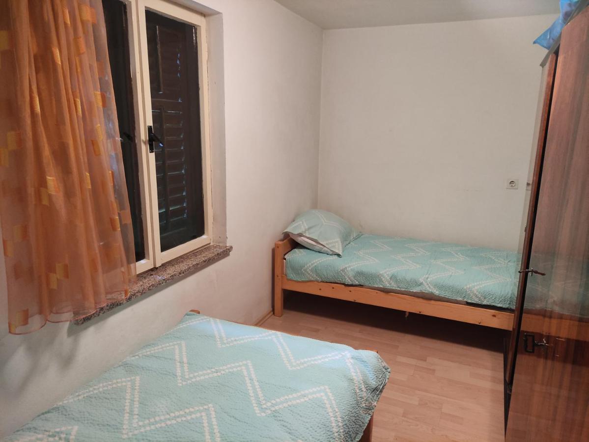 Apartment Valenta ポレッチ エクステリア 写真